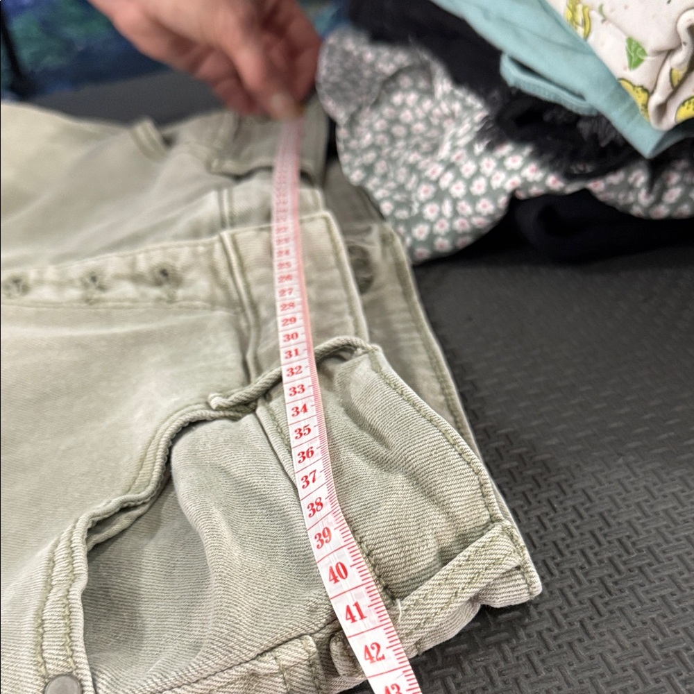 Olive green Women's Jeans - Picture 7 of 7